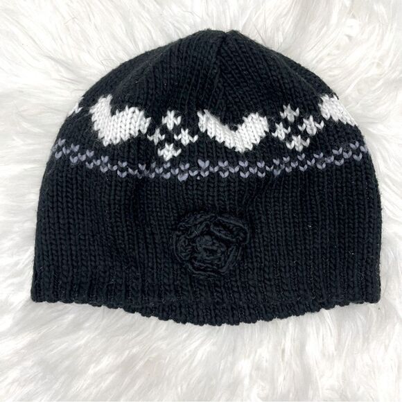 Black beanie with heart and flower details kids / adult - Picture 1 of 5